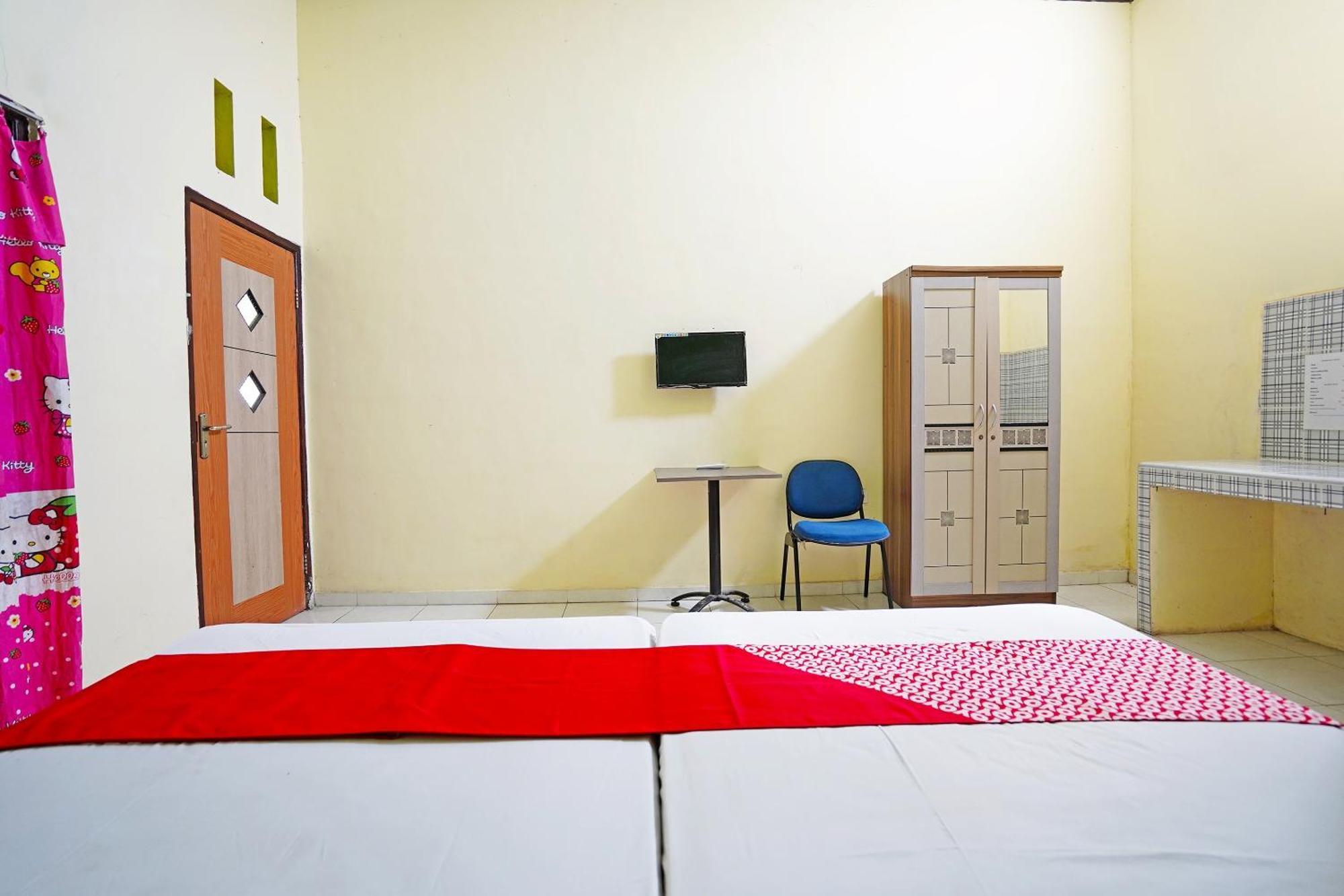 Oyo 91583 D'Cost Green Syariah Surabaya Esterno foto